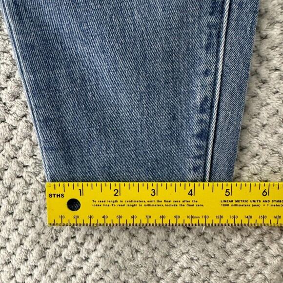 Levis Jeans Women 25 Blue Medium Wash Denim Stretch Wedgie Button Fly Skinny - Picture 11 of 16